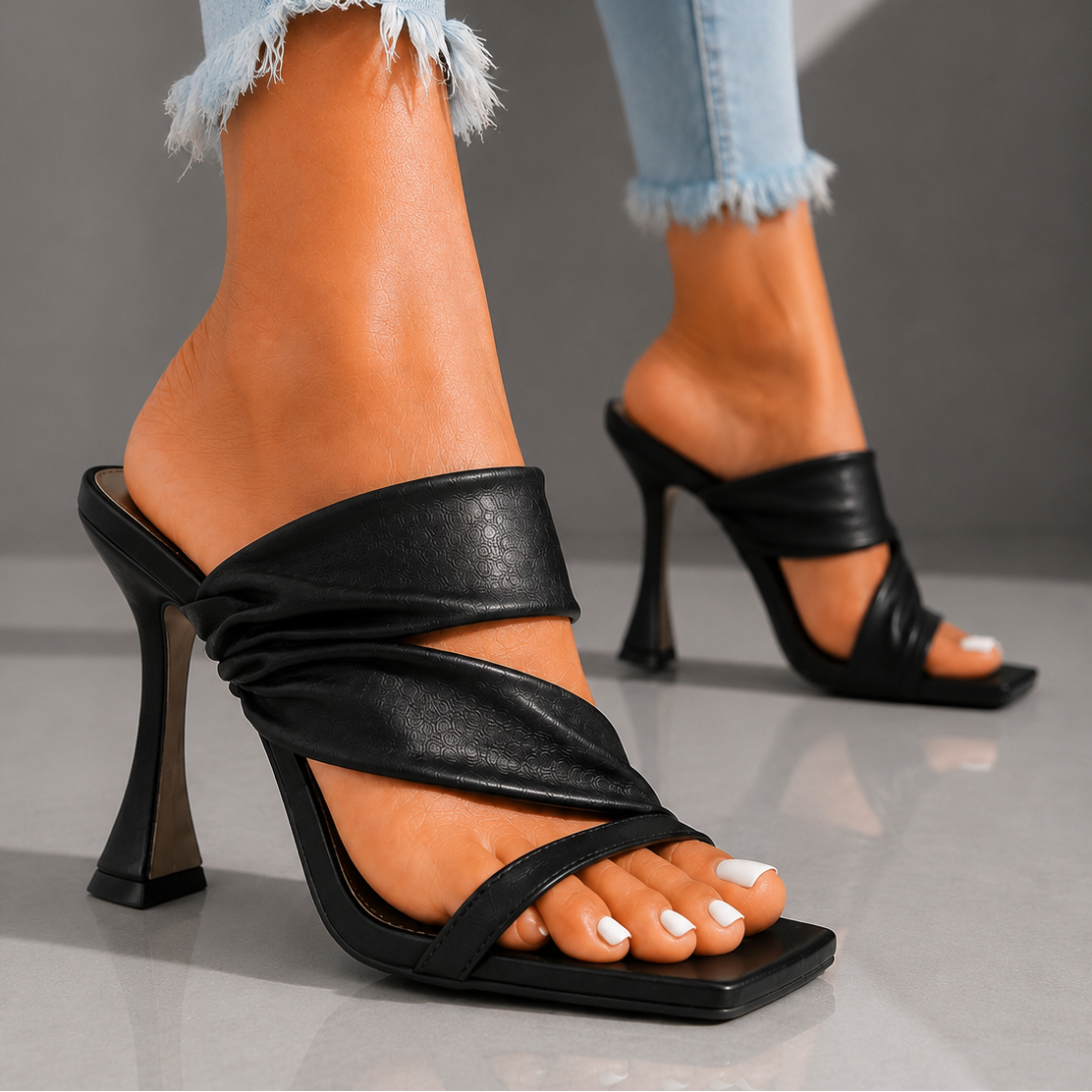 Serena | Twisted Strap Heels