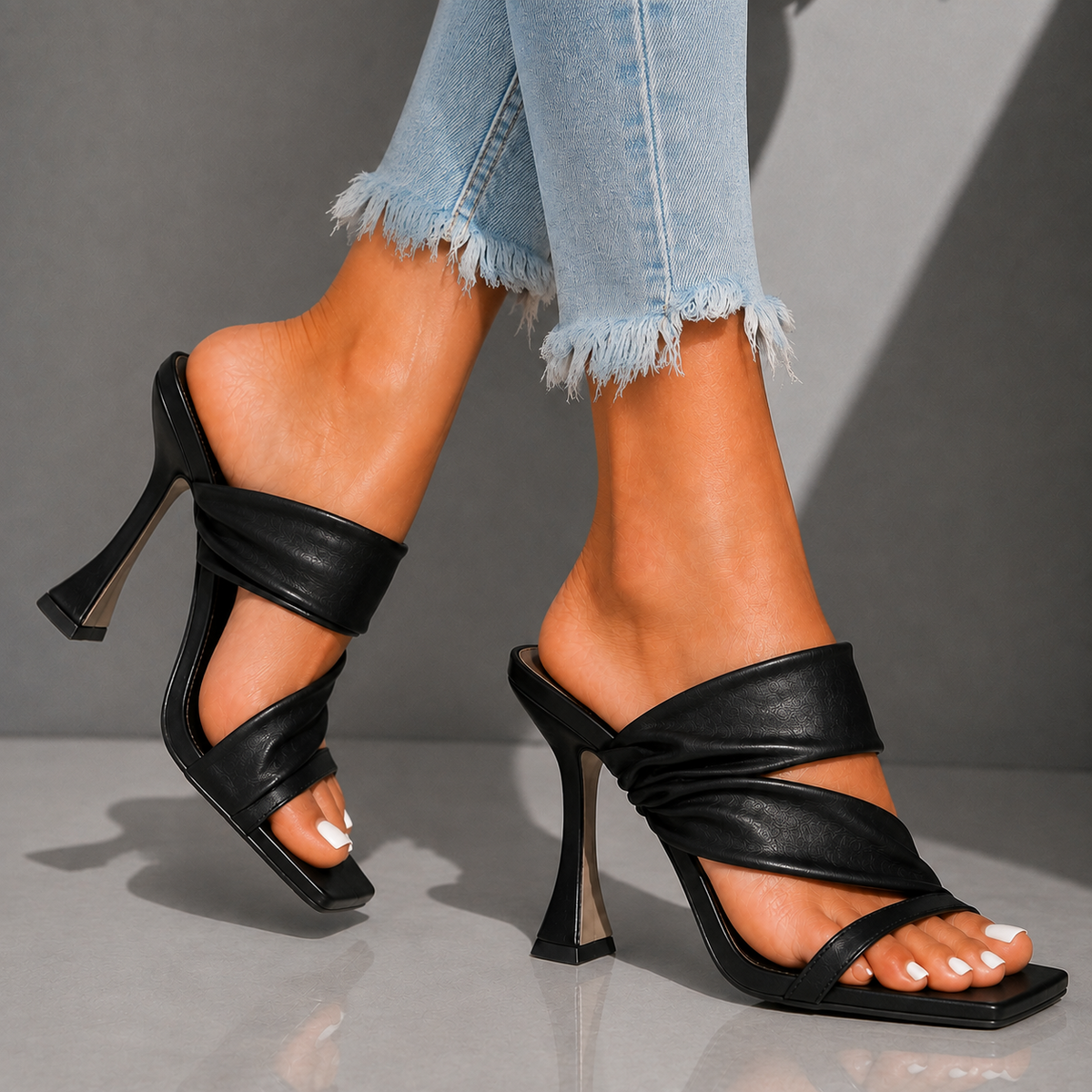 Serena | Twisted Strap Heels