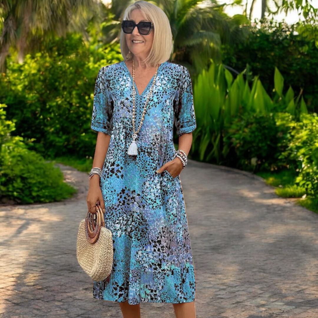 Iris – Lightweight Fluid Dress with Flattering Effect