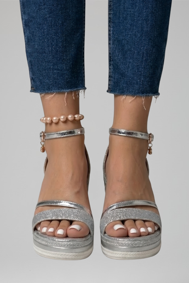 Women's Orthopaedic Cushioned Sandals with Slip-On Design for All-Day Comfort